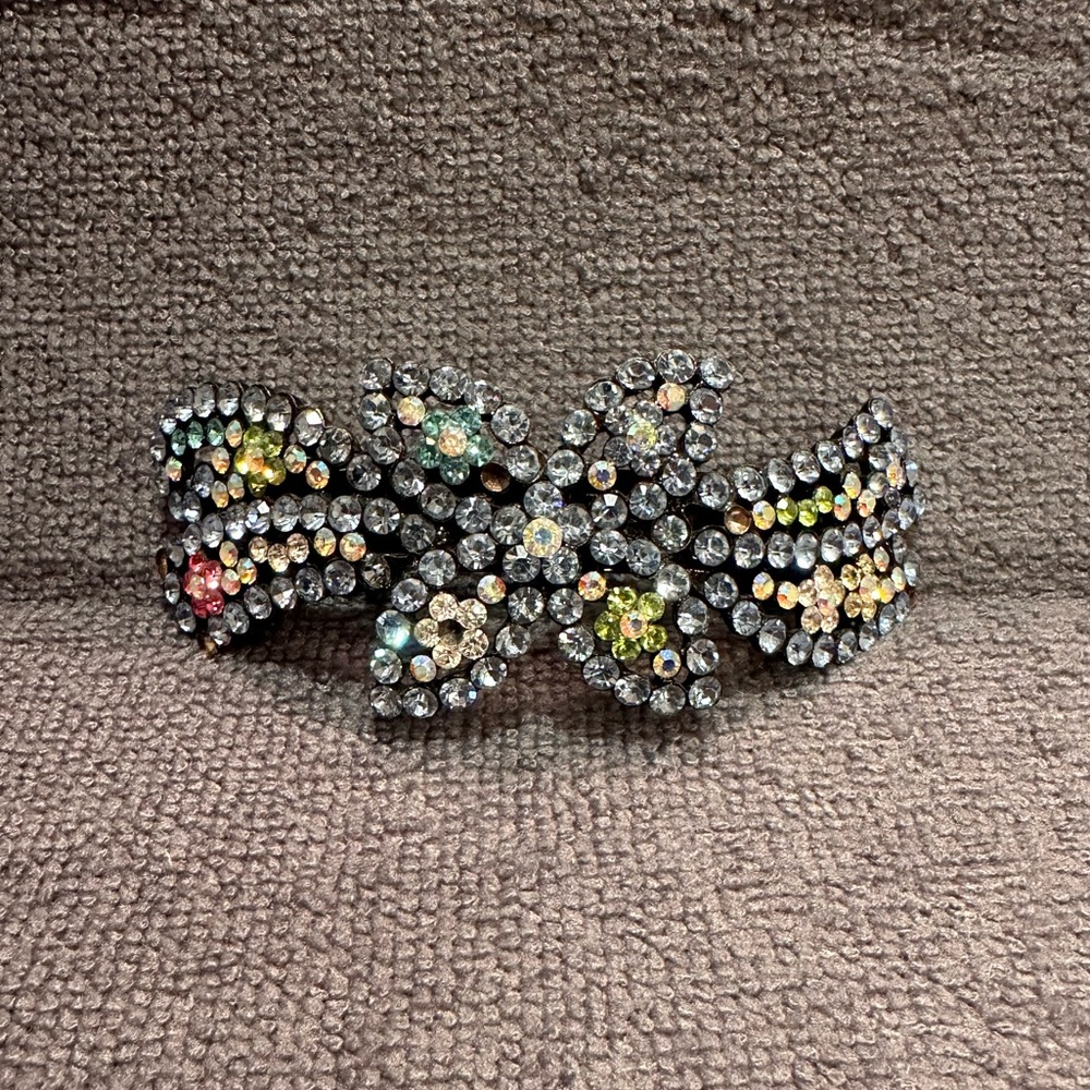 Vintage rhinestone barrette- Powder blue multi